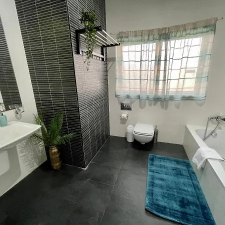 Fleur De Mai With Terrace-hosted By Sweetstay Apartment *