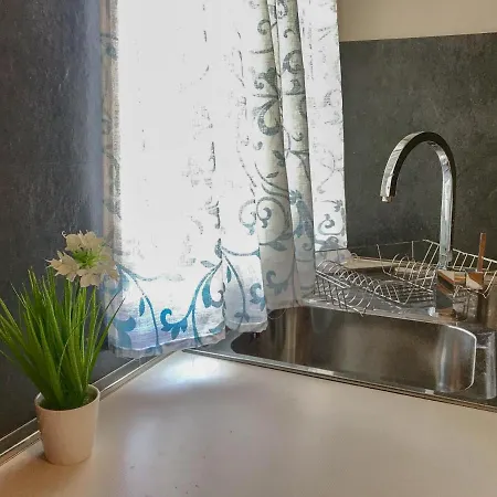 Fleur De Mai With Terrace-hosted By Sweetstay Apartment *